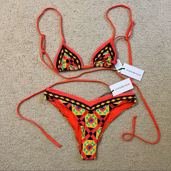 WeWoreWhat Cooper Wrap Bikini Top & Delilah Bikini Bottom Mosaic Print size S - Picture 3 of 7